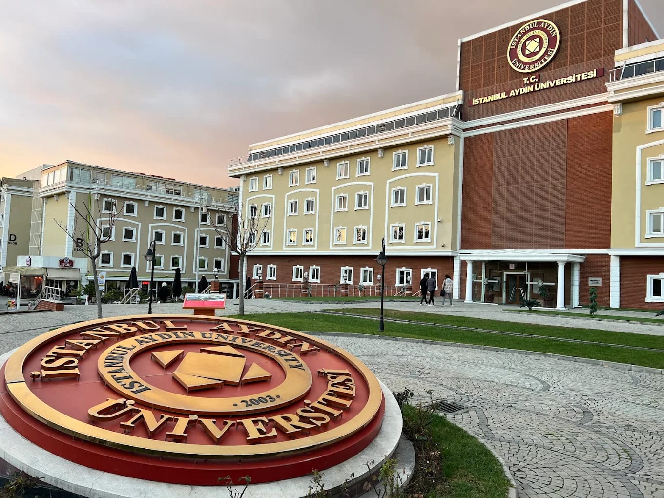 Istanbul Aydin University